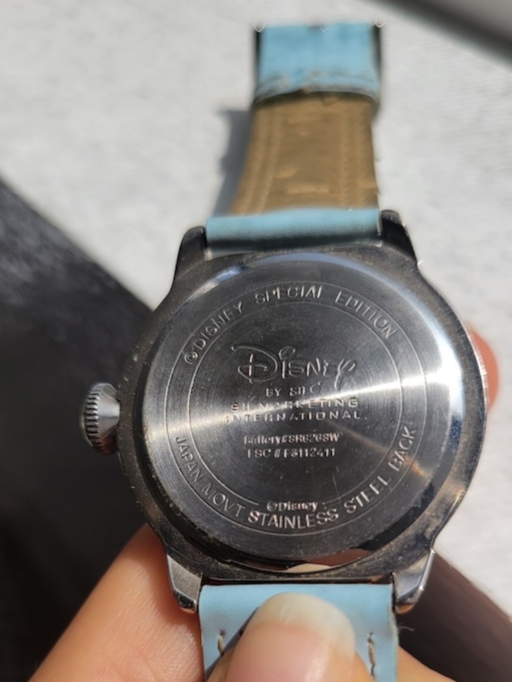 Mickey and Minnie Mouse Disney Watch by Seiko - Picture 8 of 8